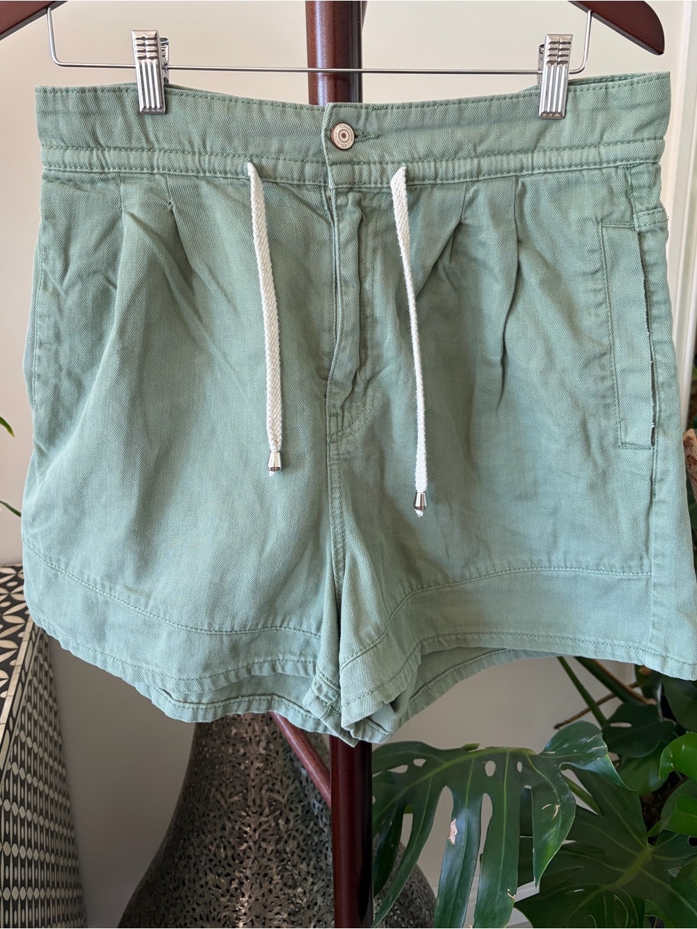 Zara Light Sage Green High-Waist Drawstring Shorts